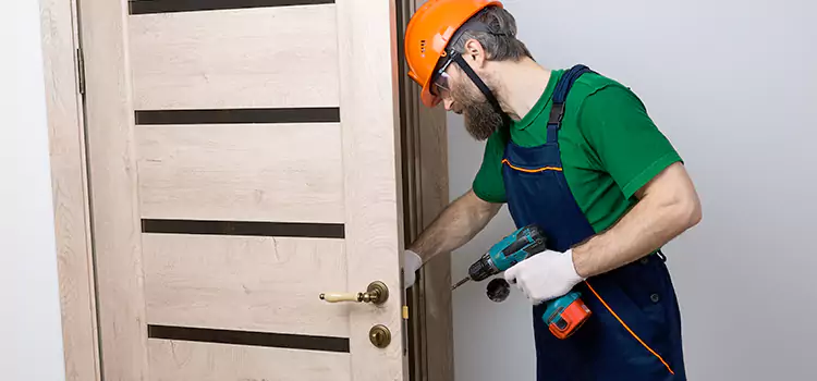 Replace Internal Door Handle with Lock Chattanooga