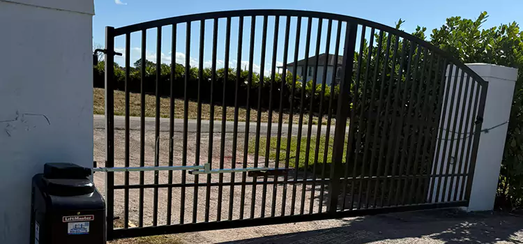 Driveway Fence Repair Chattanooga